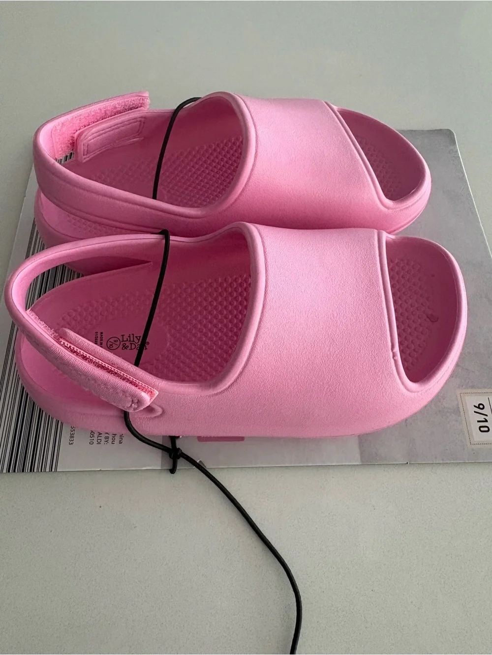 Lily & Dan Toddler Slides - Pink 9/10 new